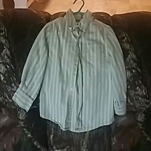 2t Cherockee Button down no stains, and smoke free